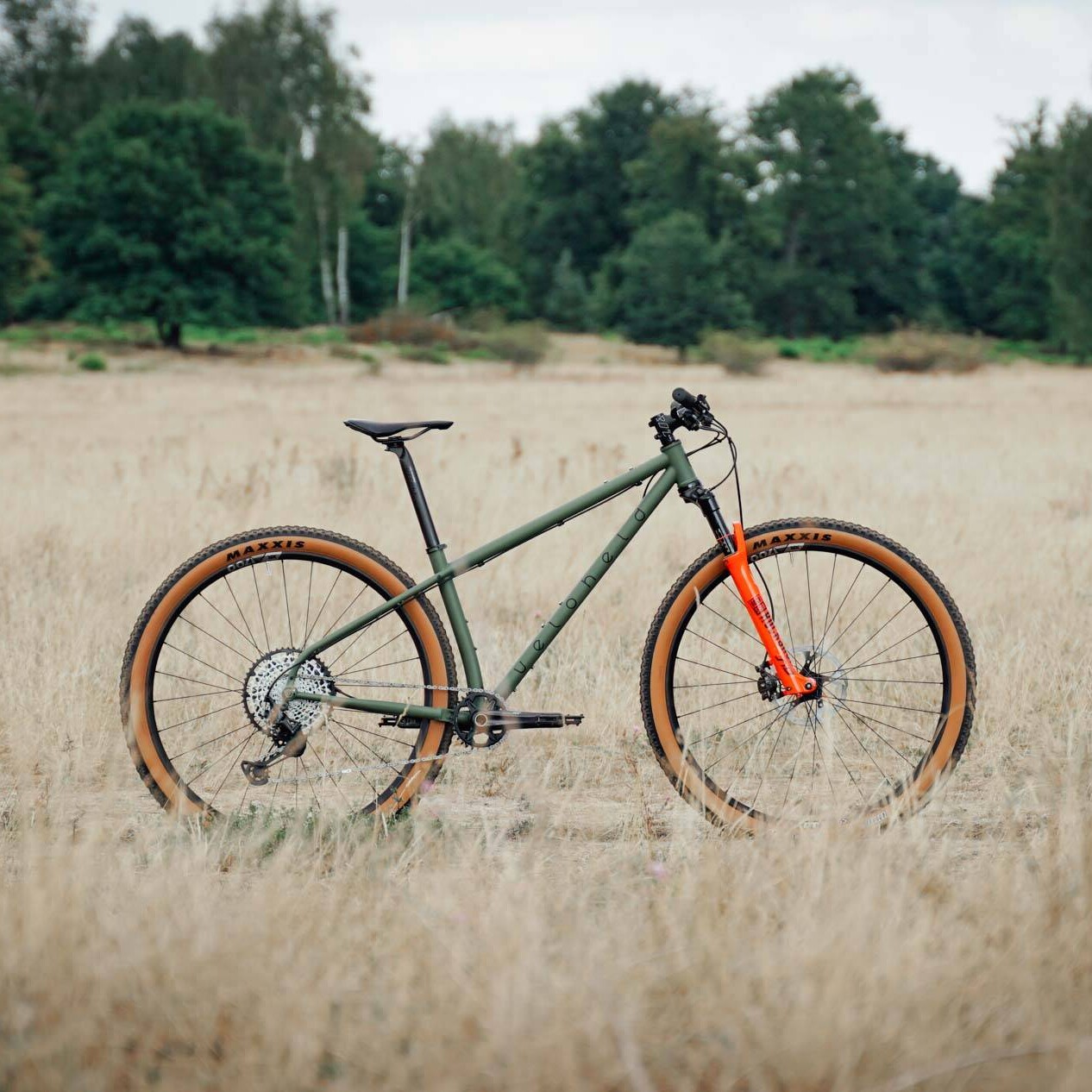 veloheld.iron Olivgrün