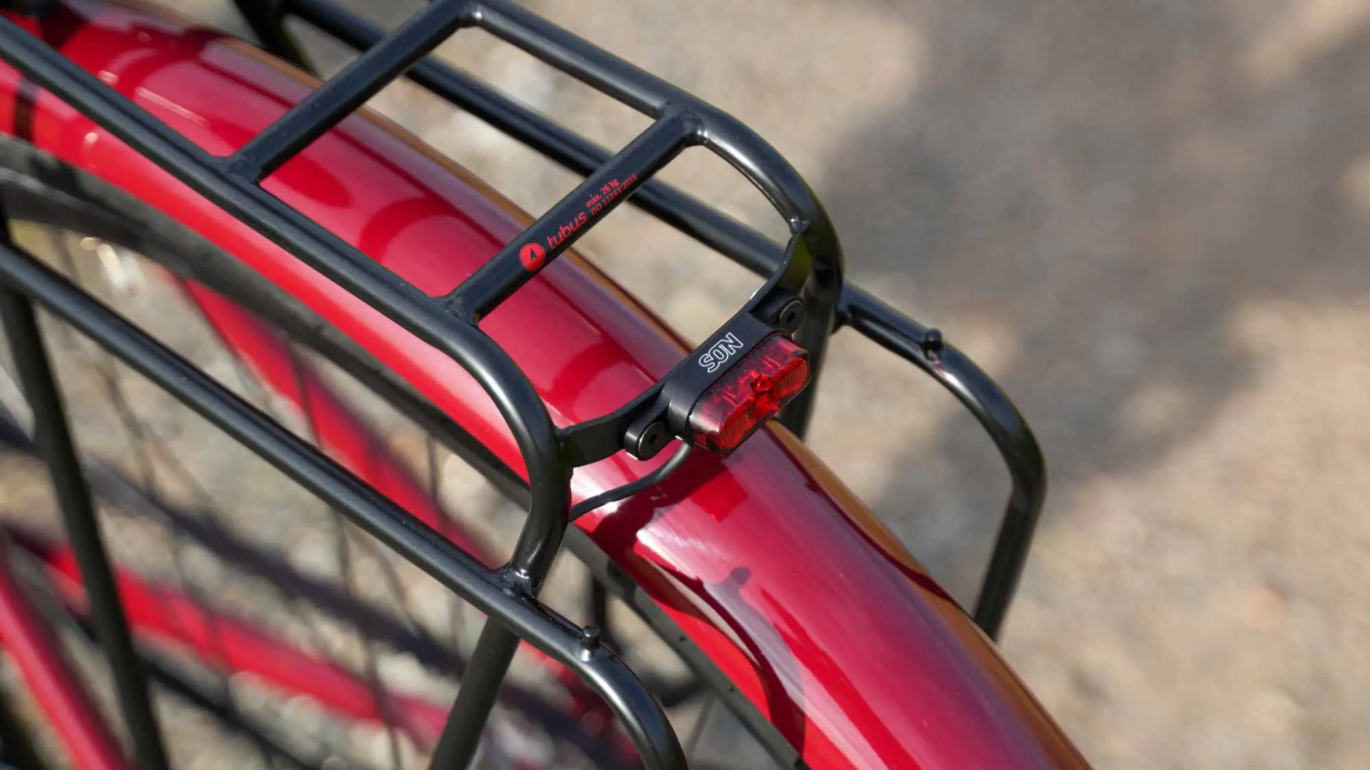 veloheld.farway pinion Tour - weinrot - Gepäckträger